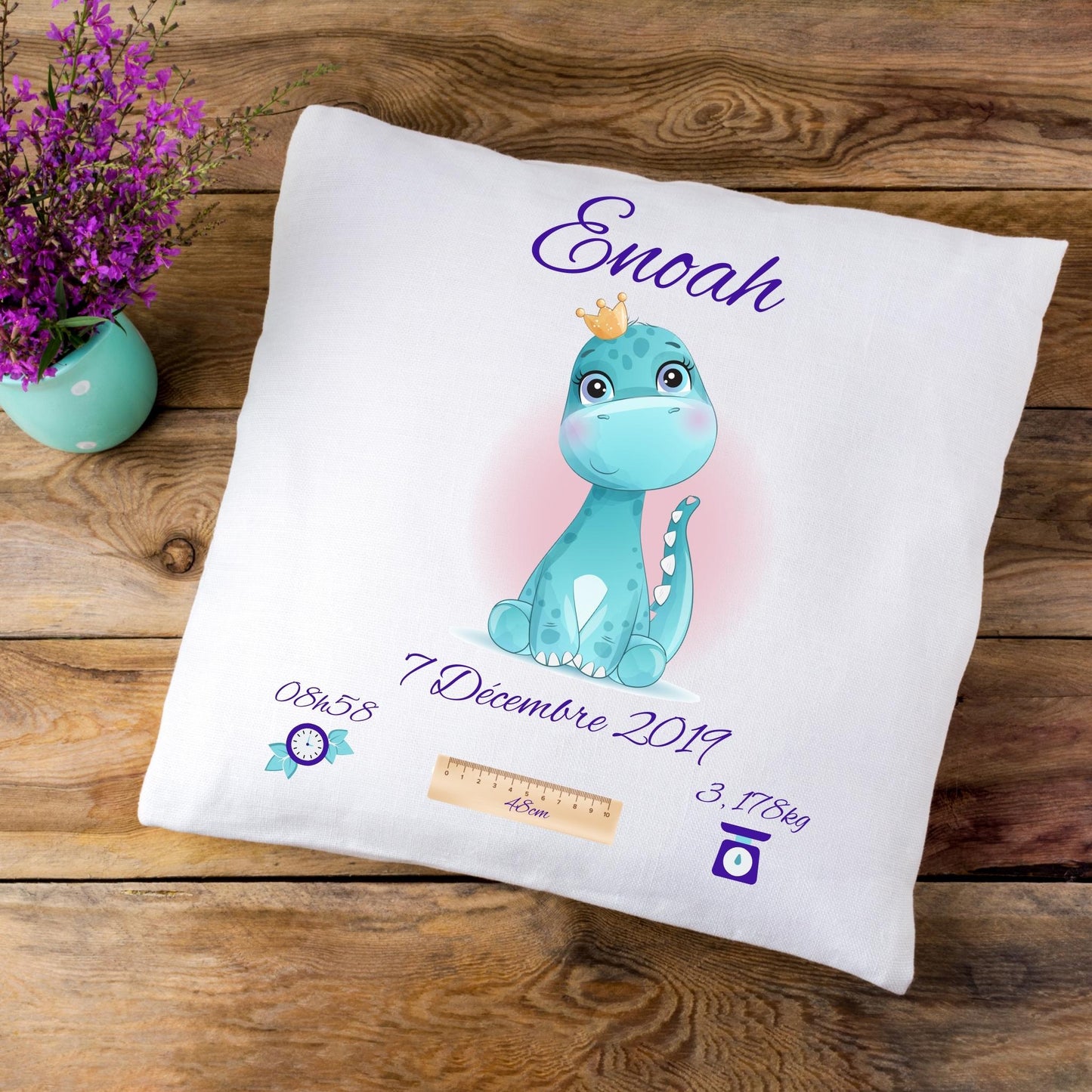 Coussin de naissance personnalisé Dinosaure turquoise