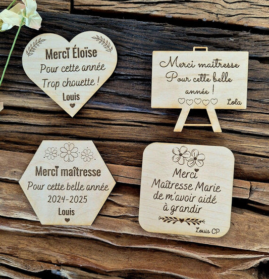 Magnet en bois personnalisé maîtresse, atsem, maître, nounou